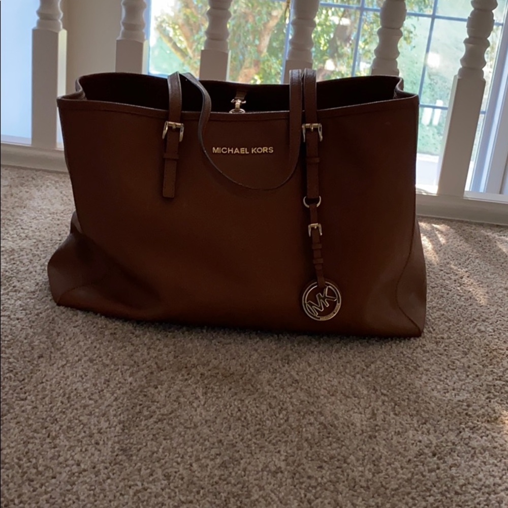 Michael kors purse